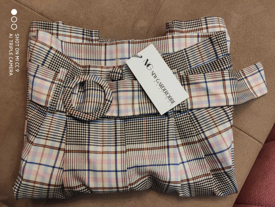 Бутиков панталон розово каре by Adelina Soltariyska, нов с етикет