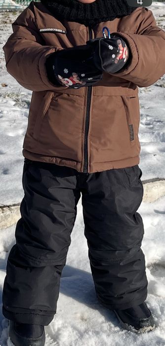 Зимний костюм в идеальном состоянии очень теплый