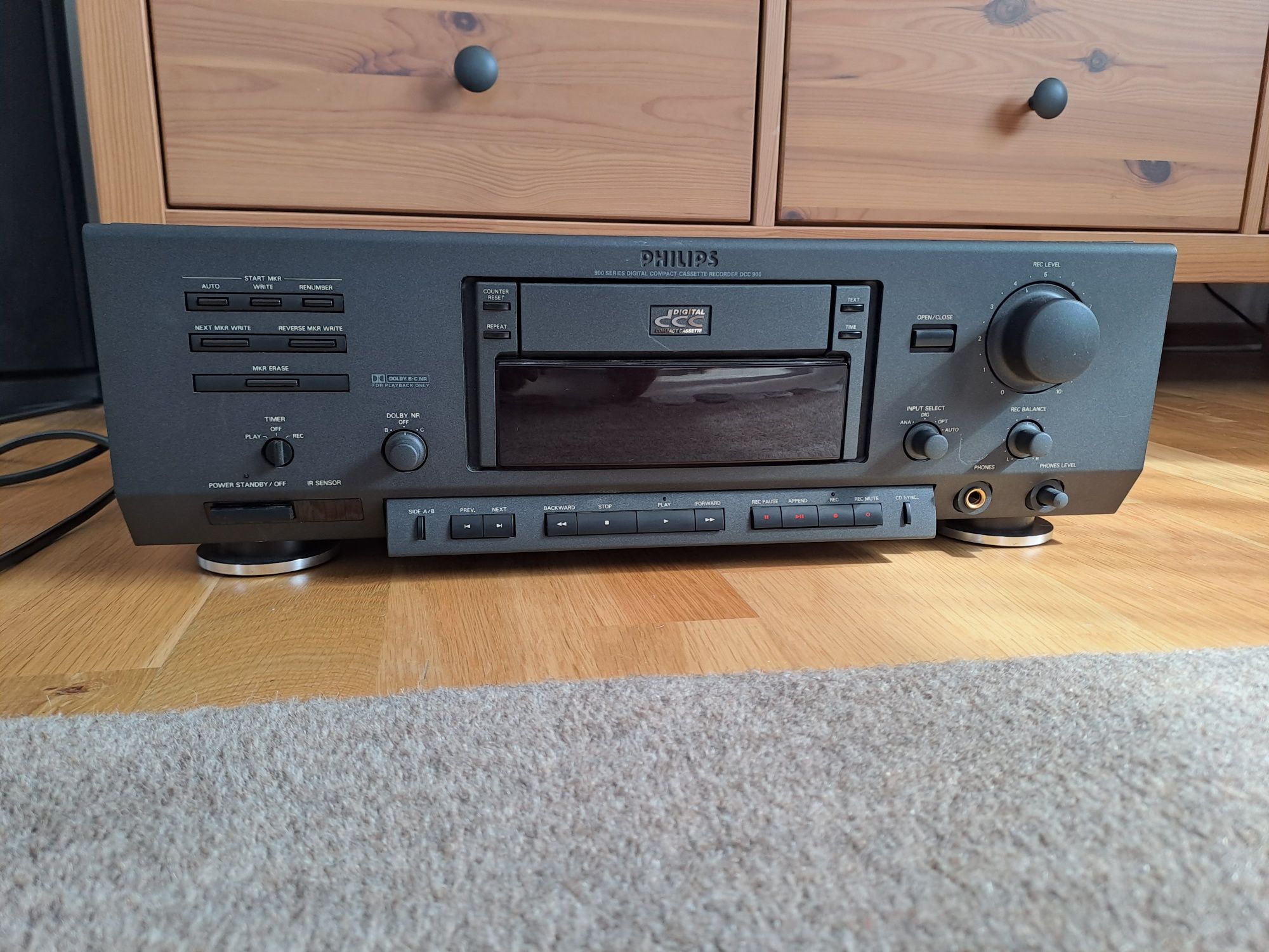 Philips dcc 900 player