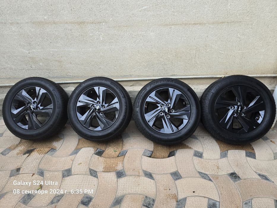 Hyundai elantra R16 диска балон