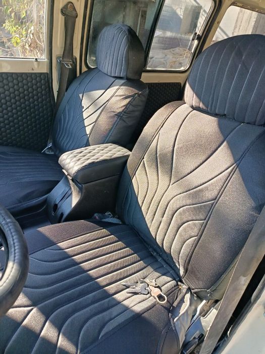 Срочно сотилади дамаз