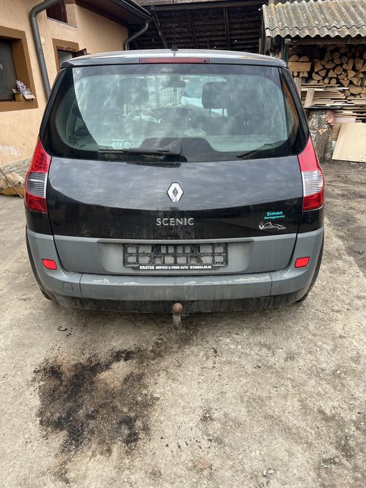 Dezmembrez renault megane scenic 2006 1.9 F9Q