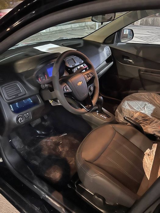 Kobalt MCM midnight qora GBO
2026 kuzovdmida
Navarotlari: Koja salon,