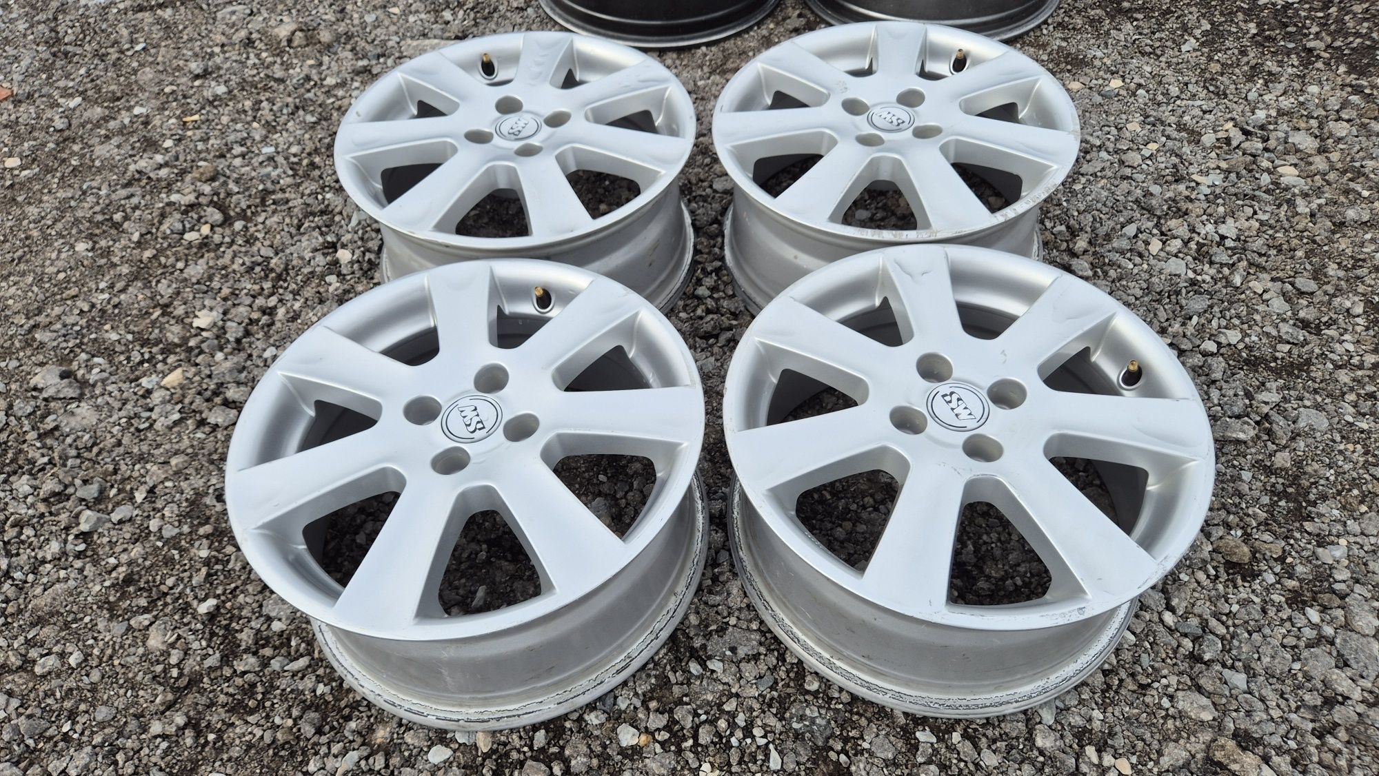 Джанти BORBET 4/100 VW,Honda,Toyota 4x100