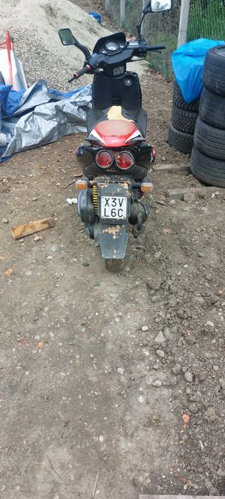 De vanzare Aprilia 2008