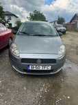 Vand Fiat punto cu motor defect