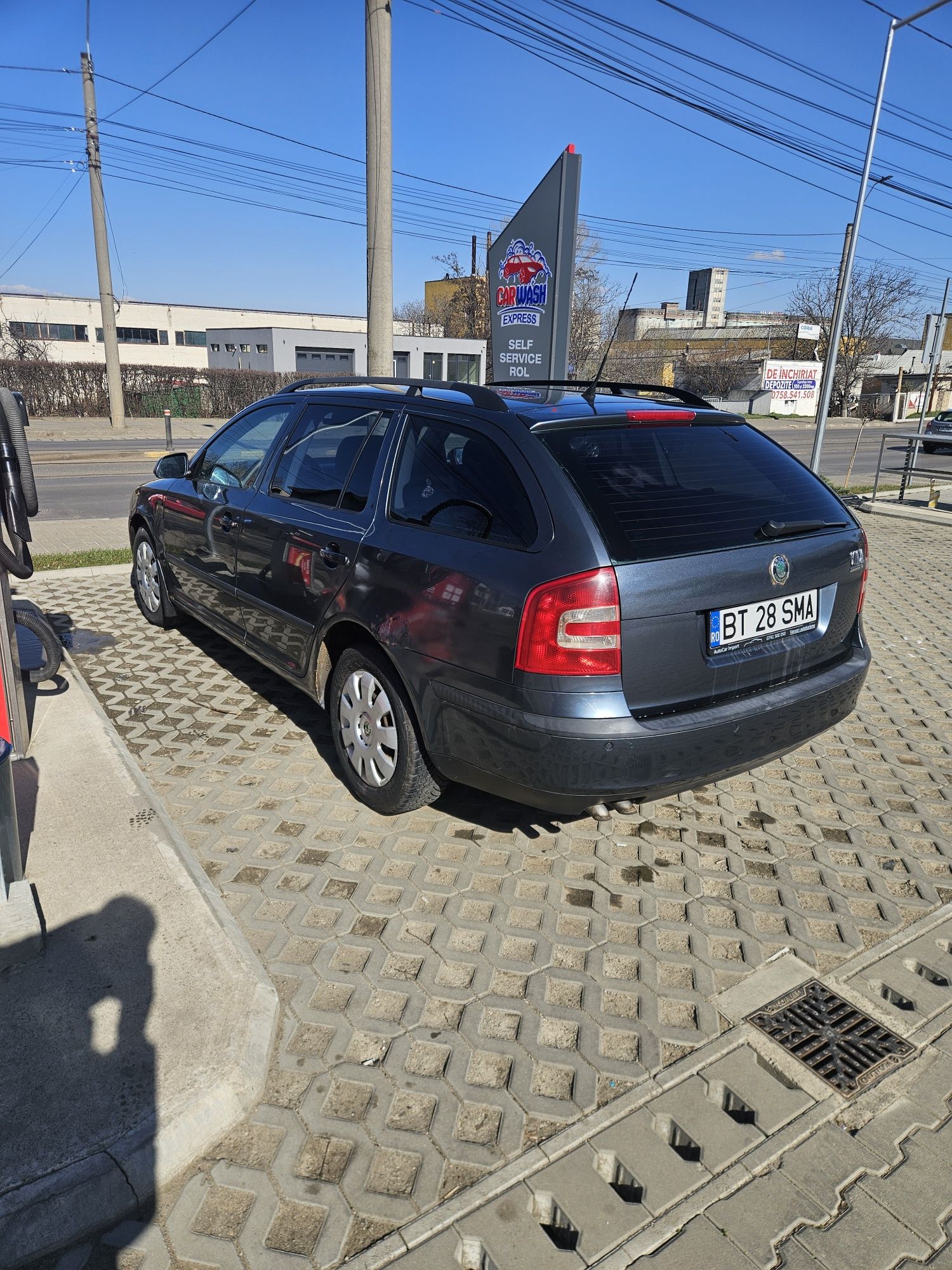 Vând Skoda Octavia 2. -1.9 BKC-