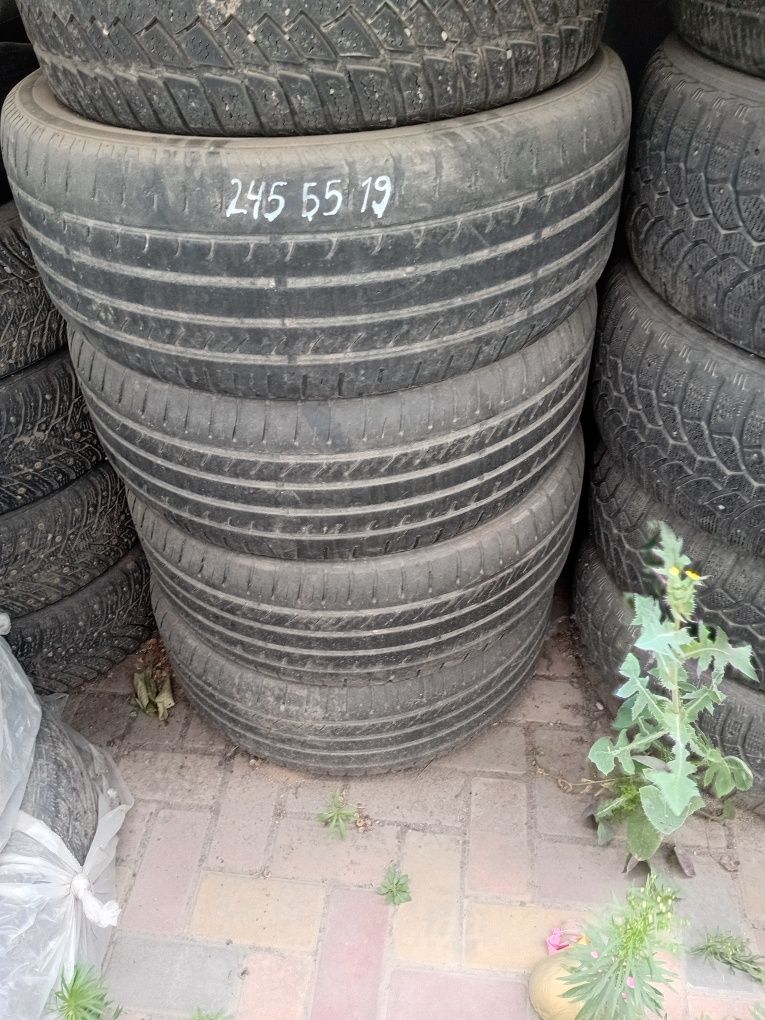 Продам б.у.шины. р19.