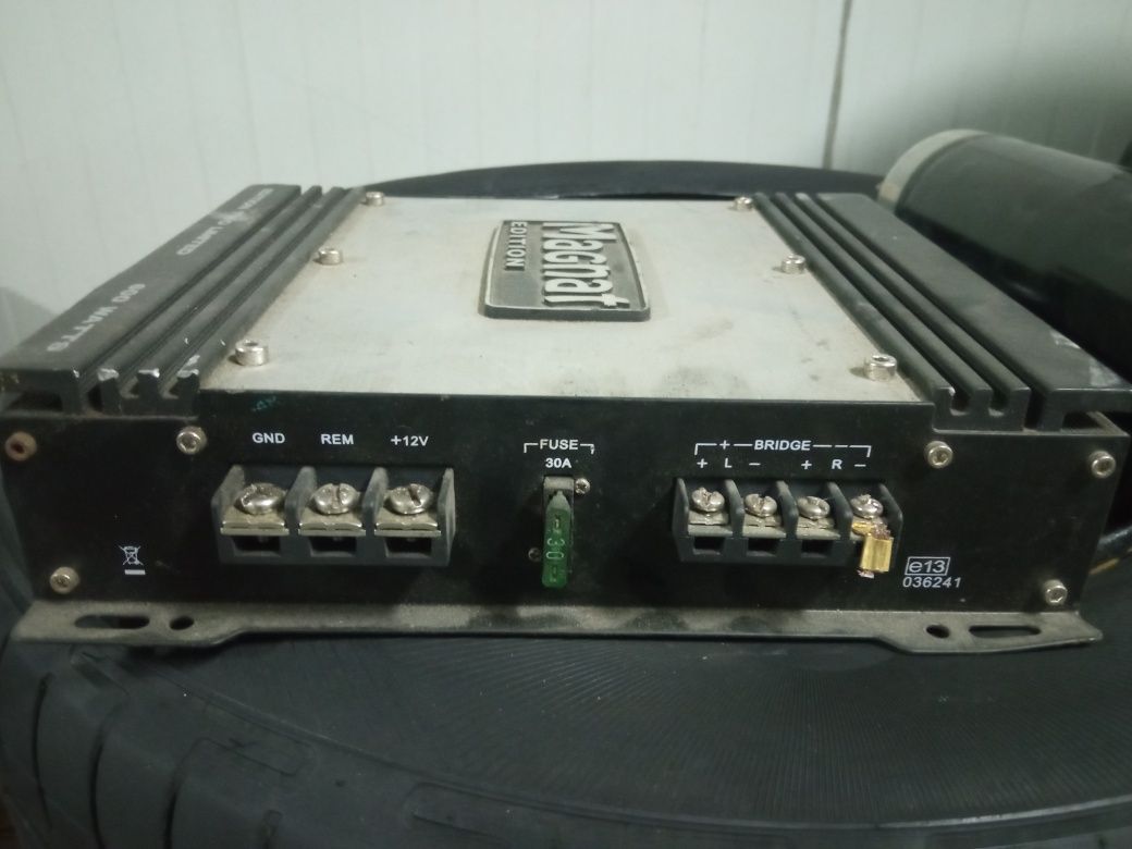Amplificator Magnat Edition 600W + condensator