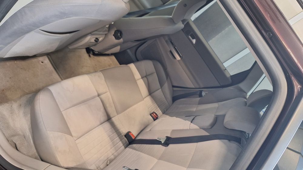 Volvo v50 T5 220 коня