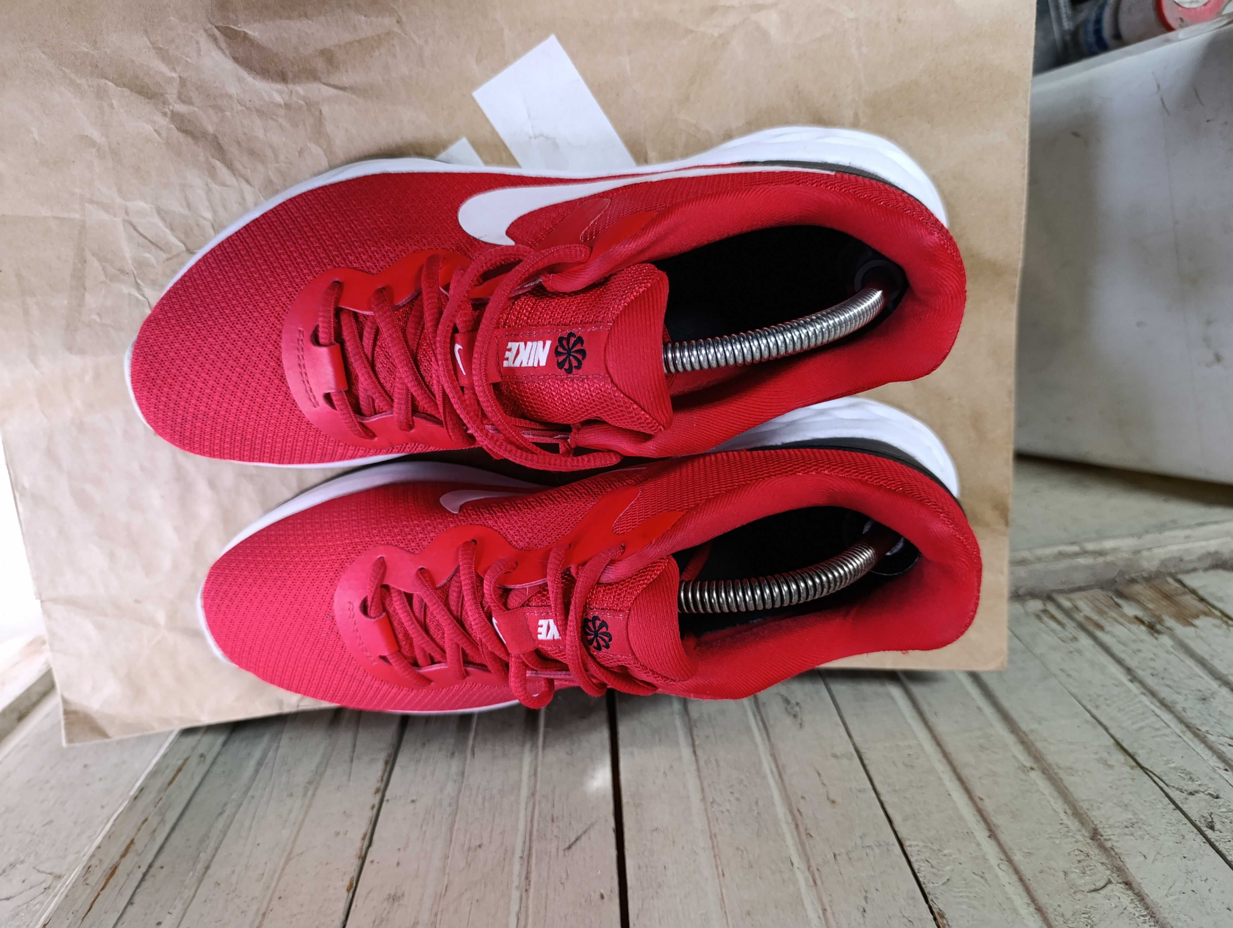 ''Nike Revolution 6 Nn ''оригинални маратонки 44 номер
