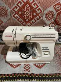Швейная машинка Janome Re 1306