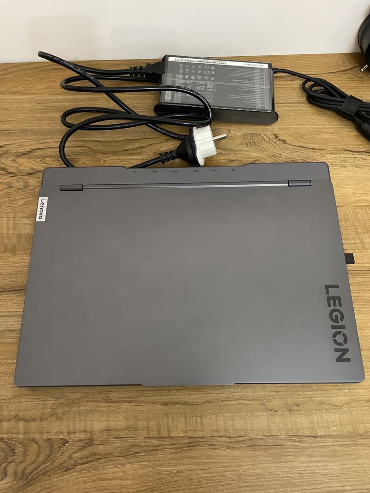 Ноутбук Lenovo legion R7000