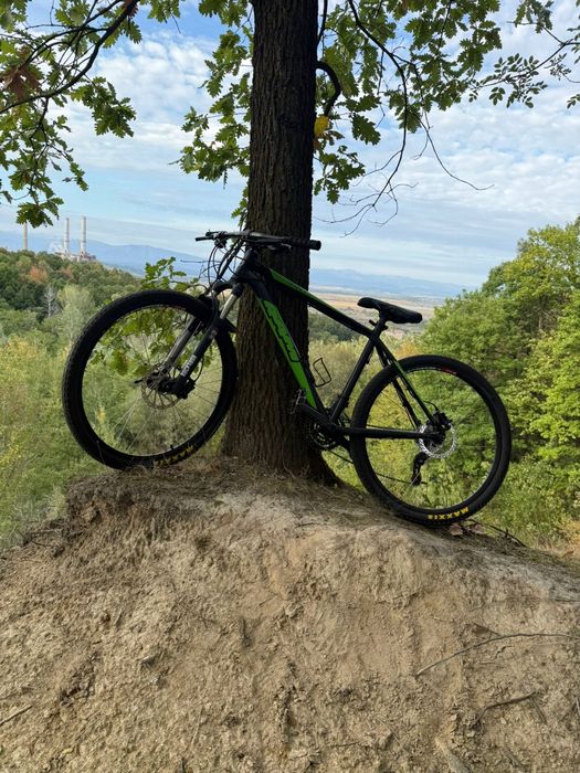 Vând bicicleta  custom