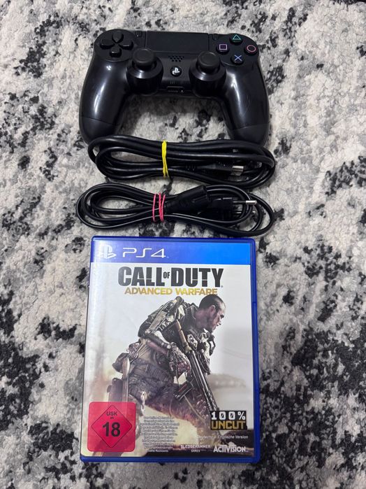 PS4 pro recondiționat cu o maneta și joc cadou.