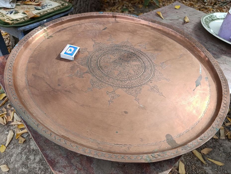 Старинный медный поднос