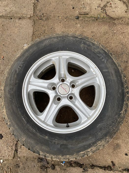 Продам шины зимние