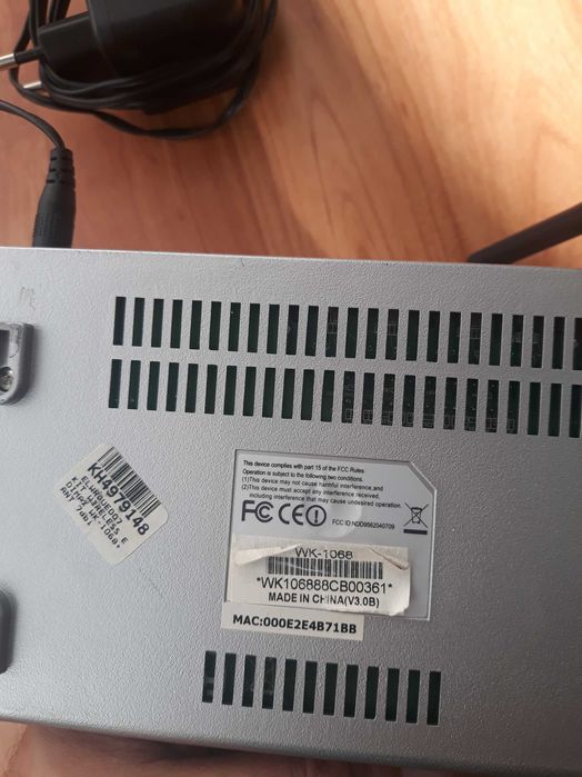 Vand router edimax si tp link