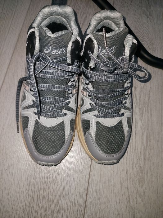 Продам обувь зимней