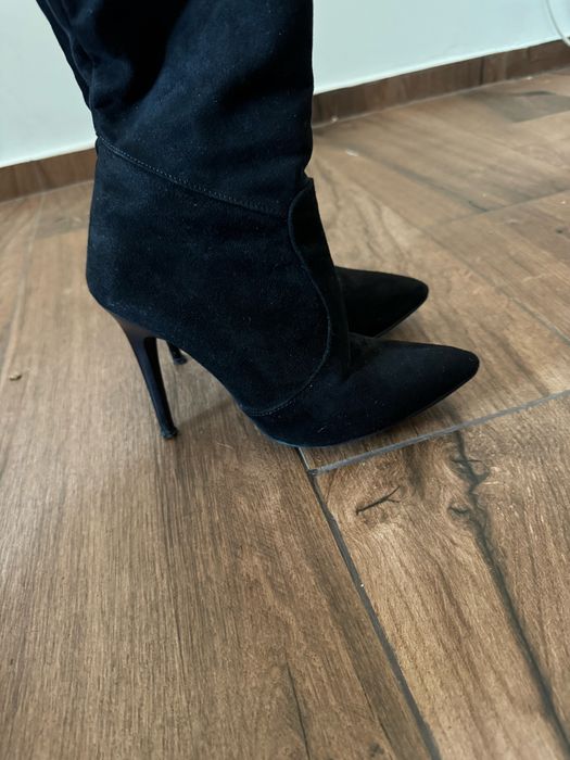 Велурени чизми 36