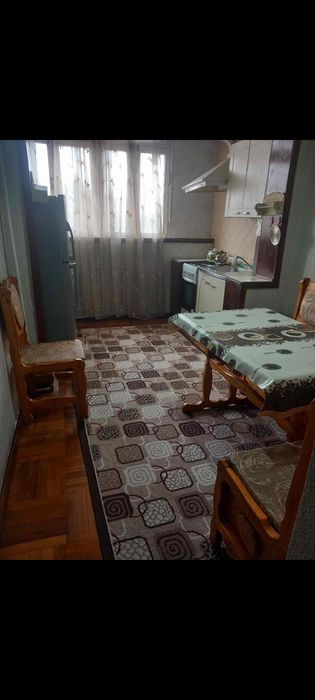 Олмазор тумани мас.Олимпия педиатрия ёнида 2хона 4этаж 5этажли дом сот