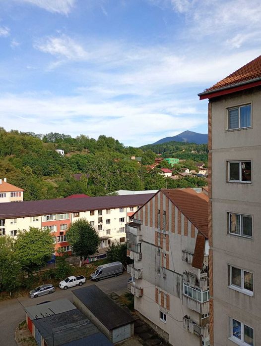 Vând apartament 3 camere Petroșani Nord