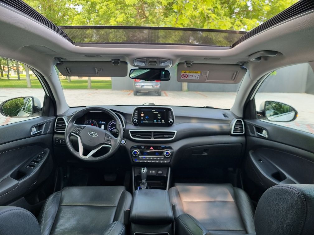 Hyundai Tucson/Trapa/camere360/volan Scaune banchete incalzite/FULL