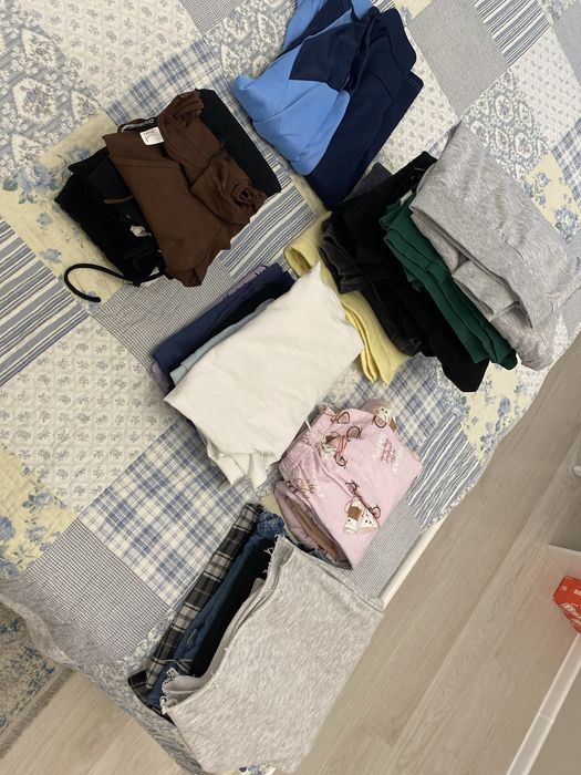 кофты, футболки, штаны, топики