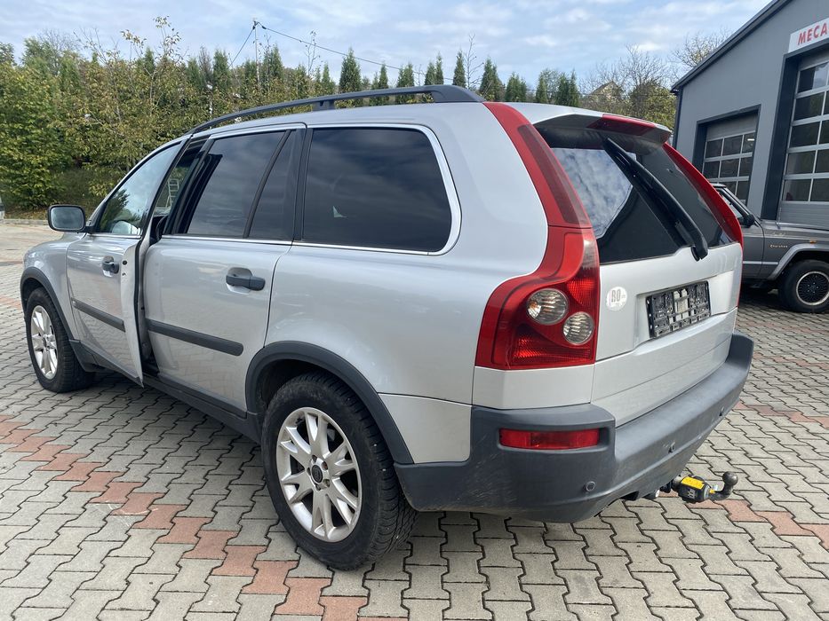 Dezmembrez Volvo XC90