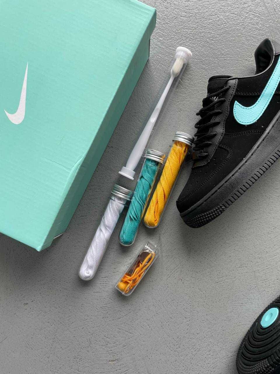 Nike Air Force 1 Low Tiffany & Co. Black