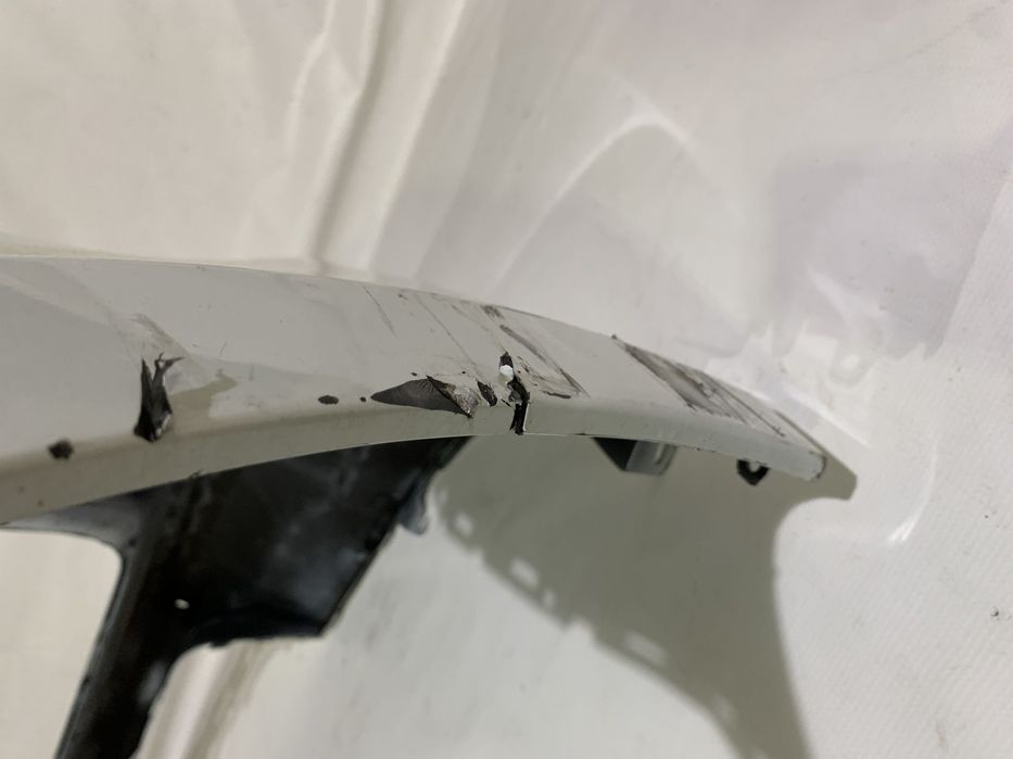 Bara spate Porsche Macan, 2014, 2015, 2016, 2017, 2018, 2019, 2020, 2021, cod origine OE 95B807421L.