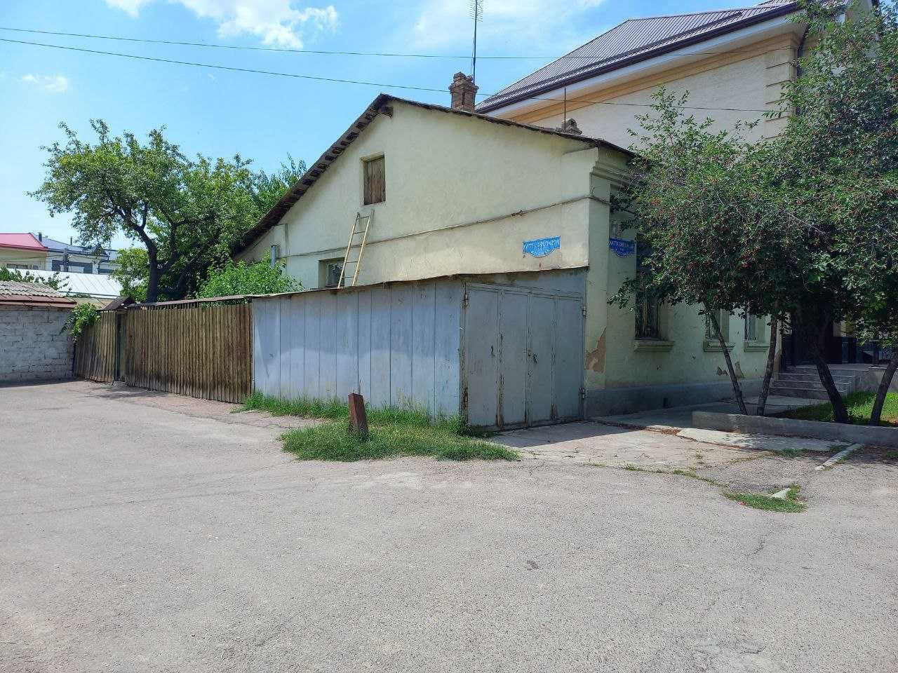Продается участок на Чиланзаре Узбекфильм