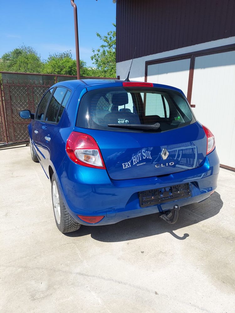 Renault Clio 2009 facelift 1.2 TCE