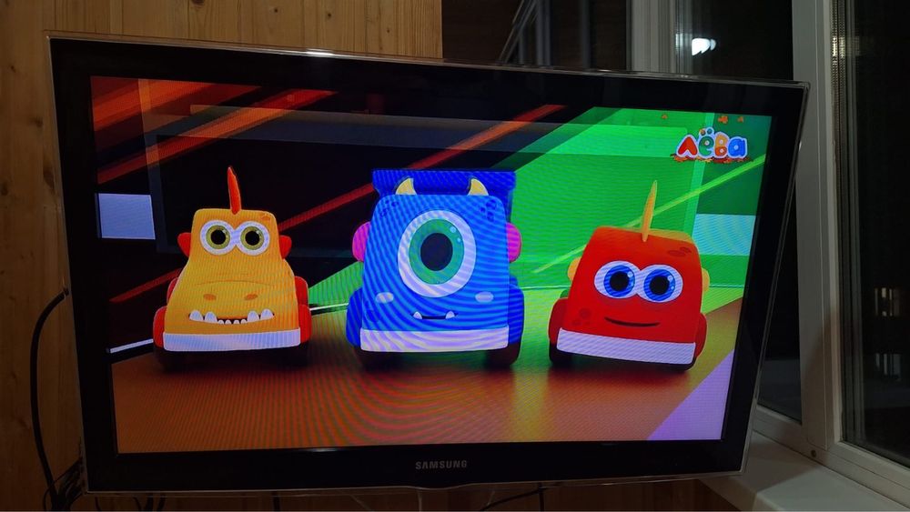 Продам телевизор