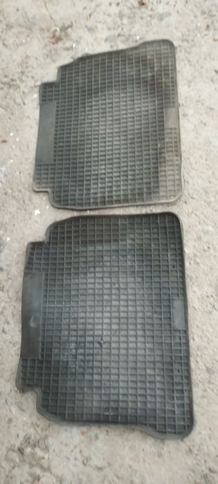 Продам коврики для Мерседес