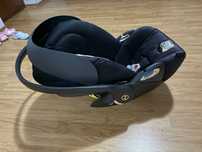 Scoica Cybex by Jeremy Scott