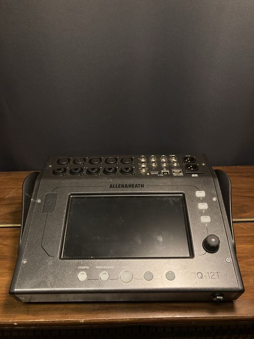 Mixer digital Allen & heath CQ12t