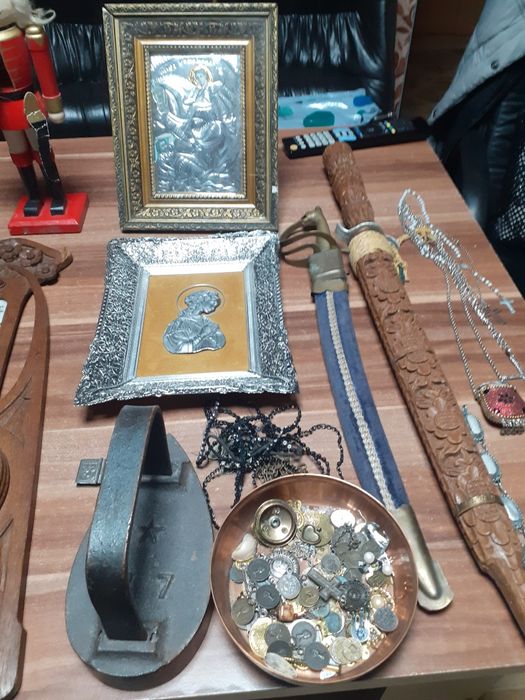 Стари  антикварни  предмети