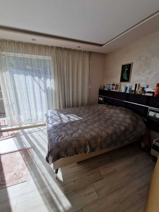Тристаен апартамент в кв. Сарафово, гр. Бургас