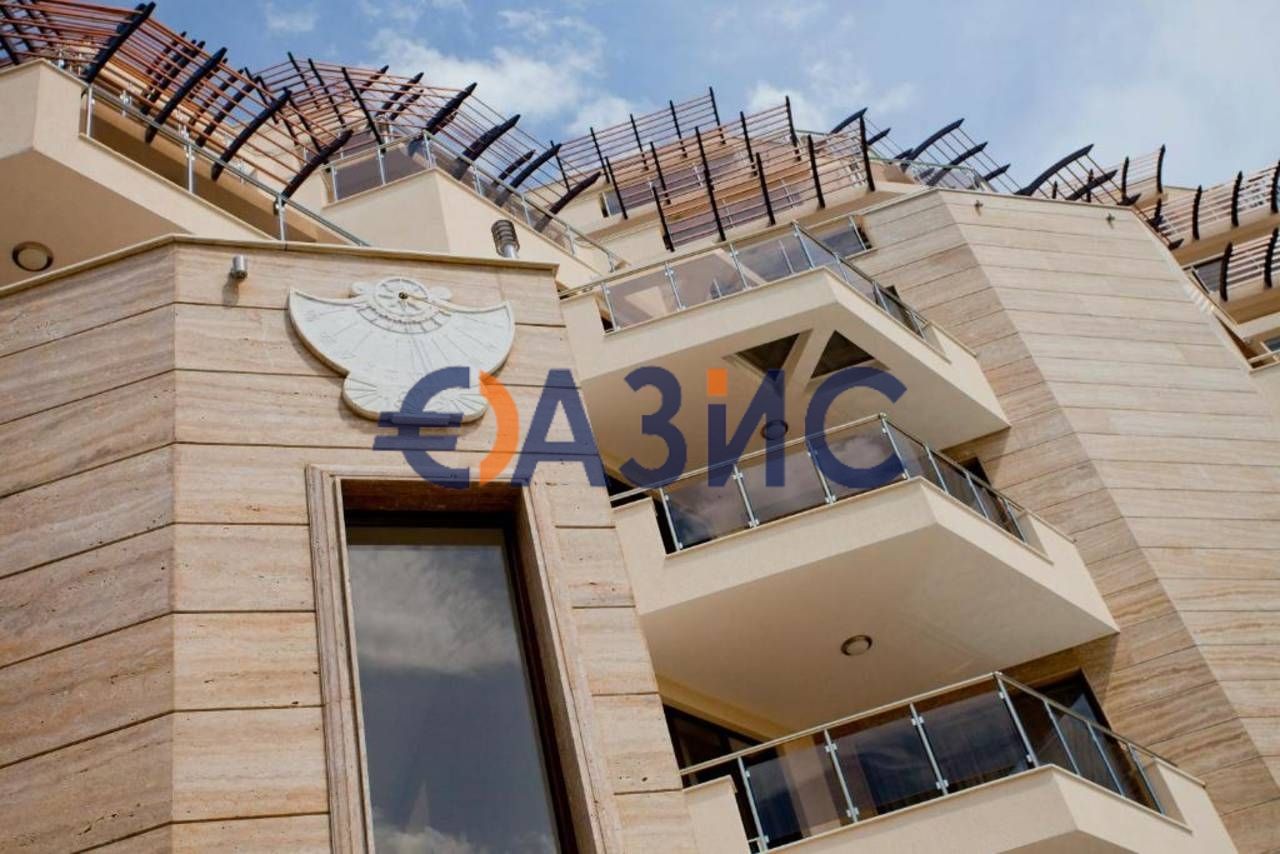 Продава се Двустаен апартамент в Свети Влас - 98 кв.м за 1103 €/кв.м - Снимка #14