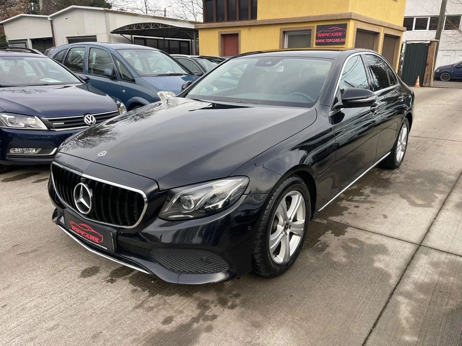 Mercedes-Benz E Mercedes E220d // Vindem in Rate Avans Zero cu Buletinul //