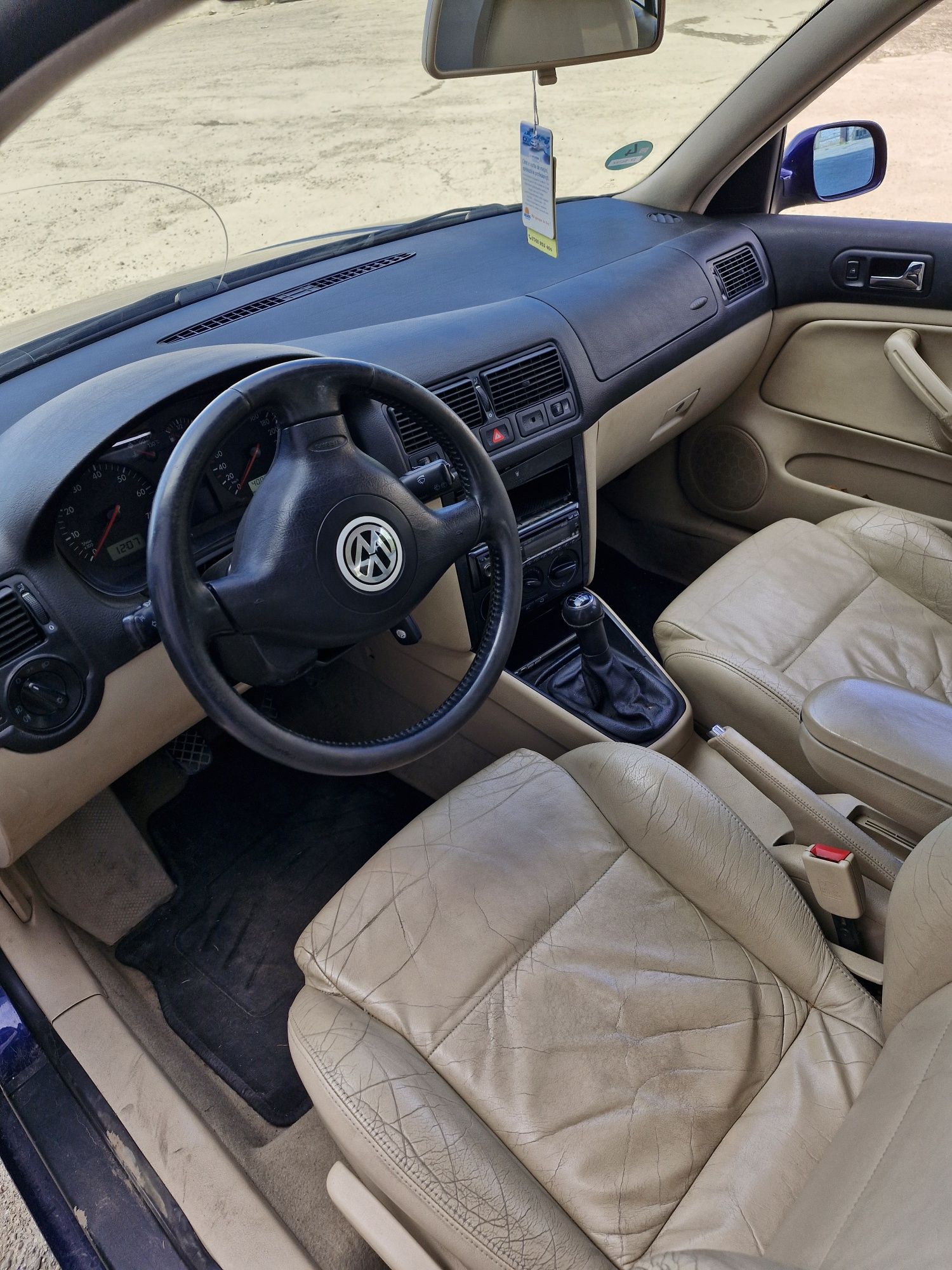 Vând golf 4, model deosebit de RAR