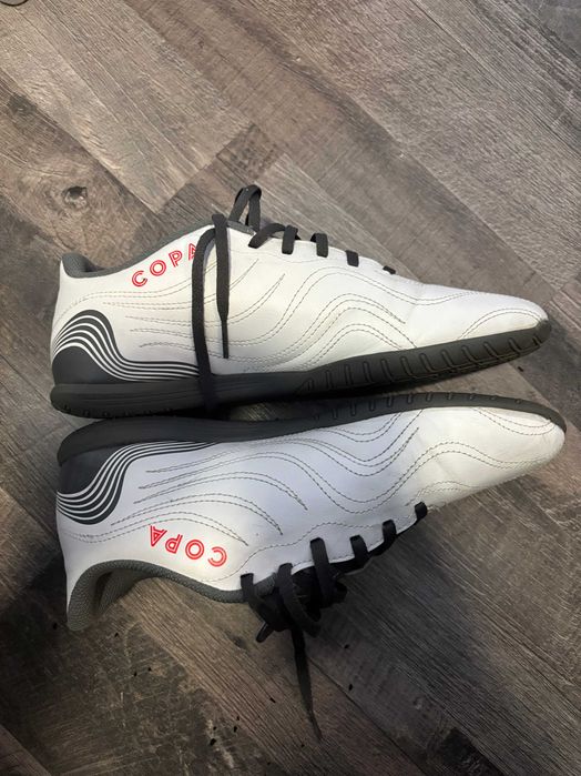 Футболни обувки за зала  -  Adidas Copa