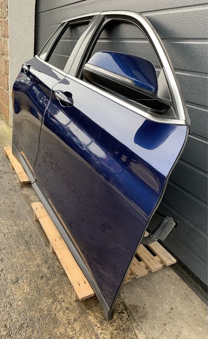 Usi dreapta / Portiere dreapta BMW X1 F48 2017-2022