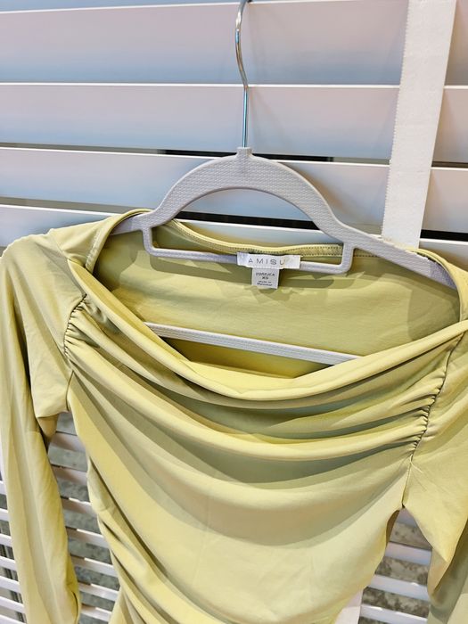 Bluza de corp culoare ou de rata superba