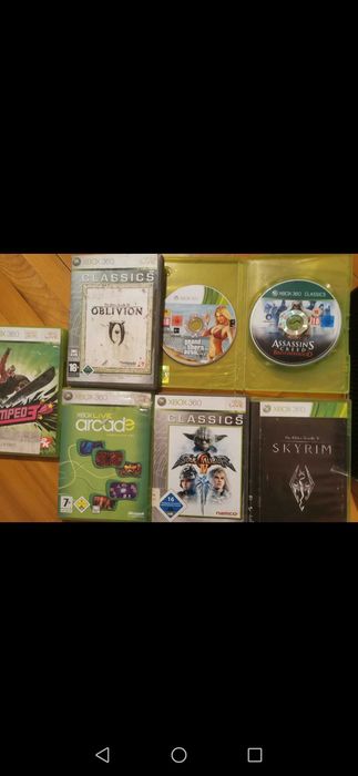 Xbox 360 S конзола  3 джойстика