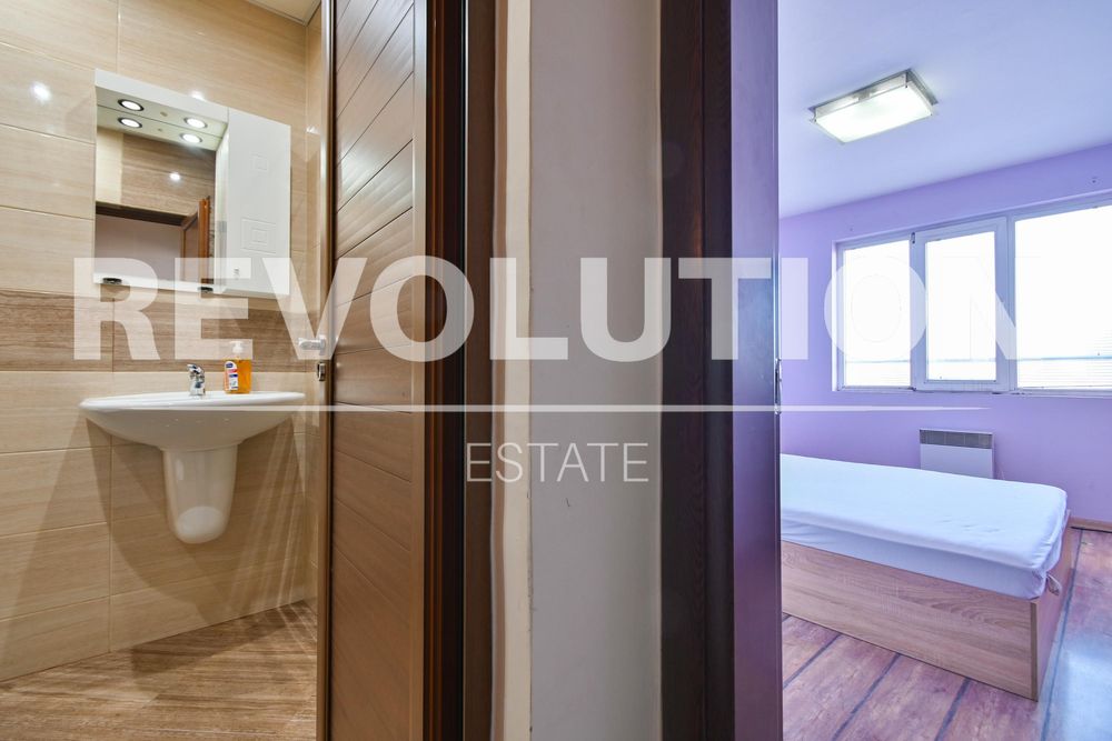 Дава се под наем Двустаен апартамент в София, Медицинска академия - 83 кв.м за 700 € - Снимка #12