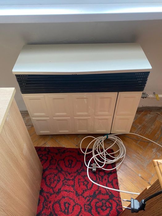 Vand 2 convectoare Lampart LB 30 PP , state buna de functionare