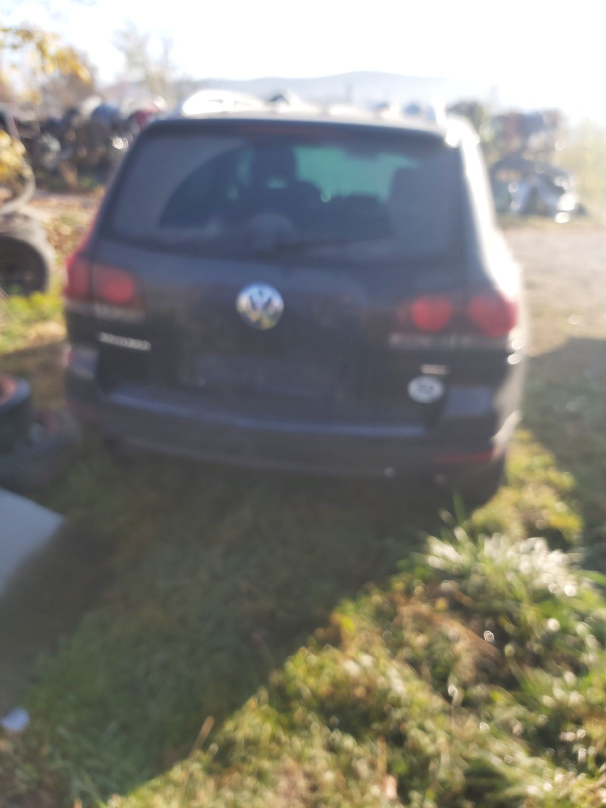 bara spate aripa radiator vw touareg 7l an 2009