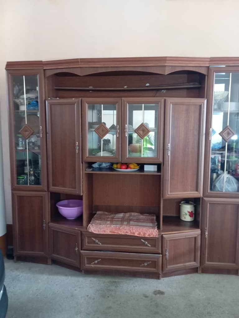 Shkaf.servan.mebel.sotiladi